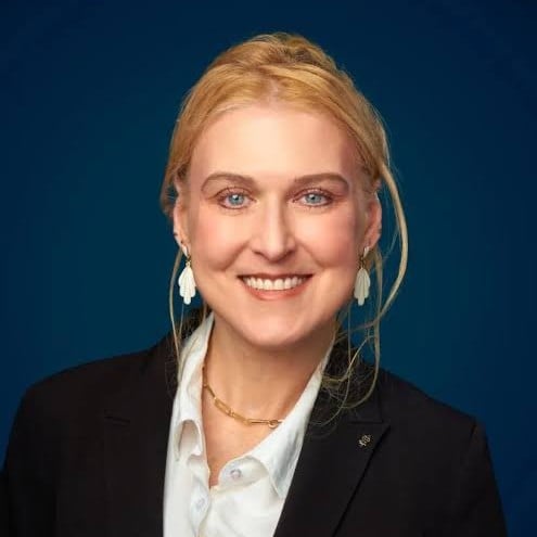 Kirsten Dunne