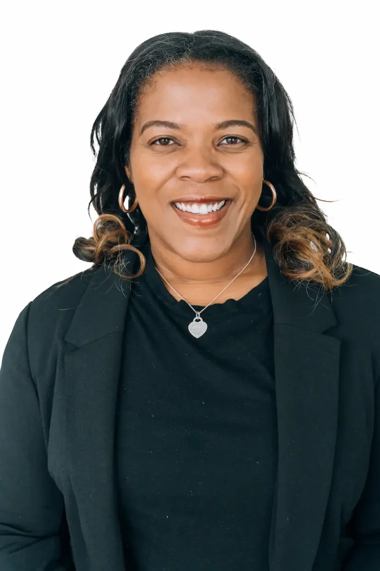 Lakia Shelton