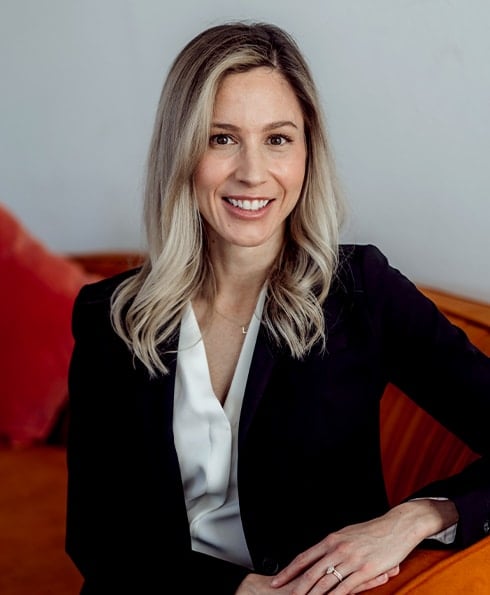 Leah Garrett