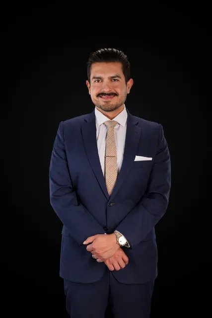 Michael Gomez